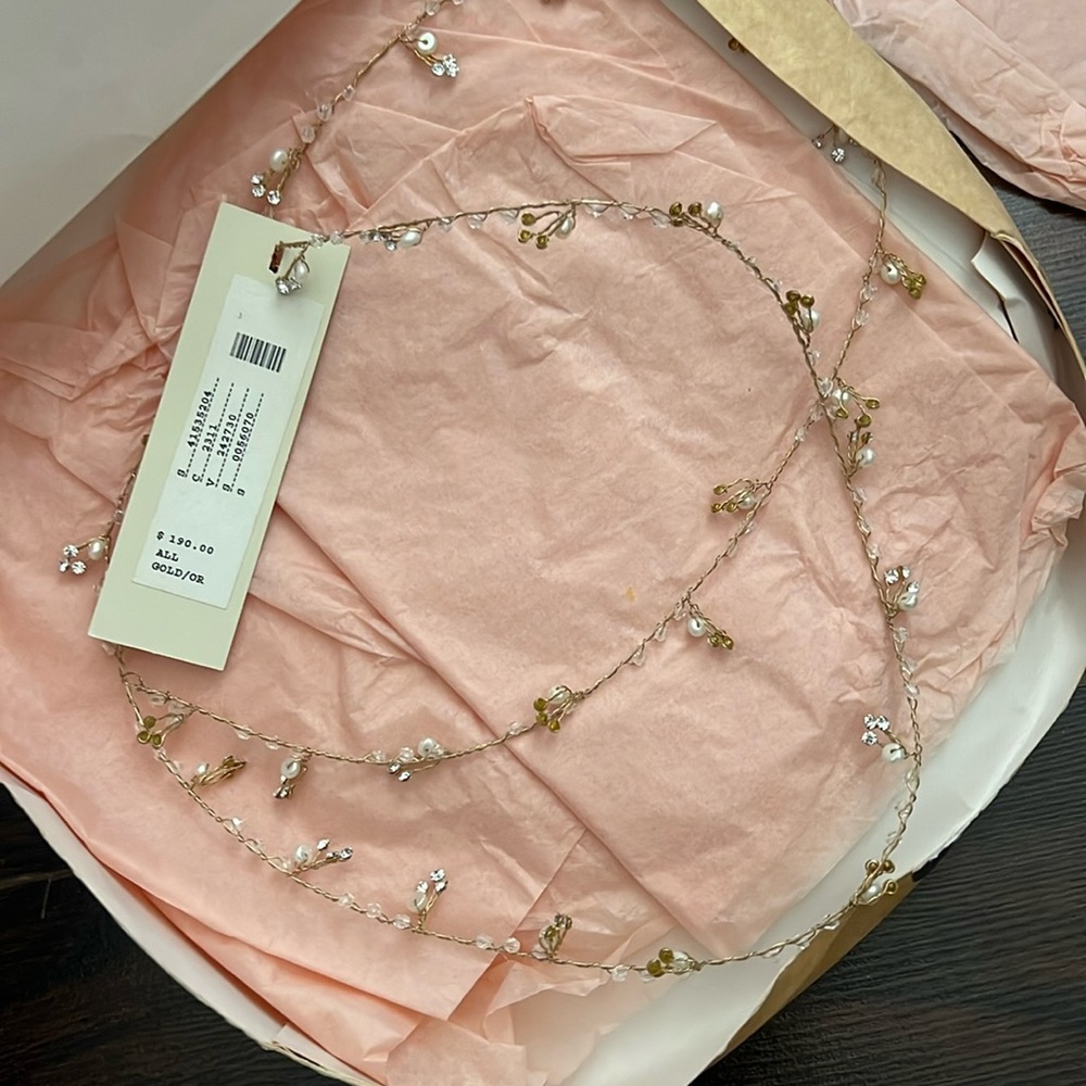 NWT. BHLDN Wedding Head/Hair Piece